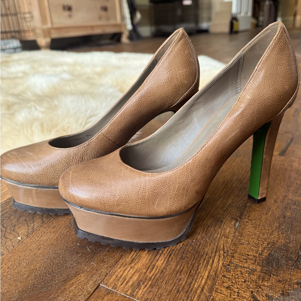 Lisa for Donald J Pliner pumps